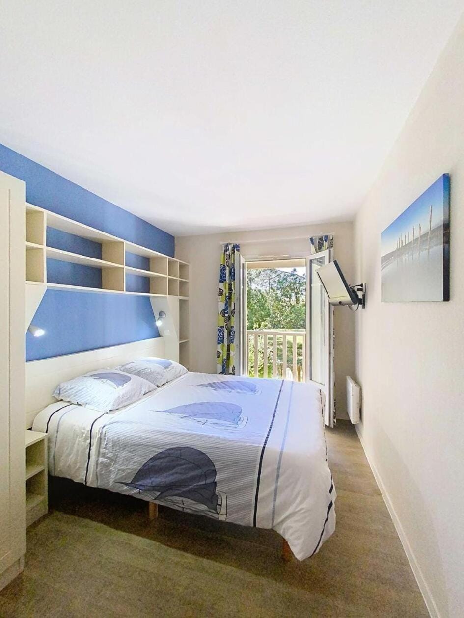 Résidence Lacanau Les Pins - Maison tout confort pour 6 personnes dans résidence de tourisme familiale avec piscine MAE-0923 Villa in Lacanau