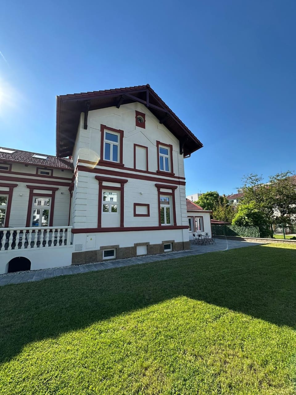 Property building, Garden, Garden view