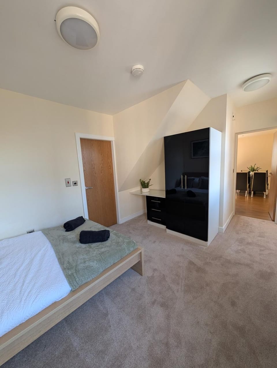 Bed, Bedroom, wardrobe