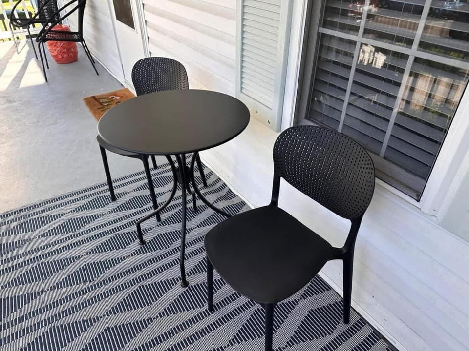 Orange Crush Cottage- Downtown Beaches & Dining House in Wilmington