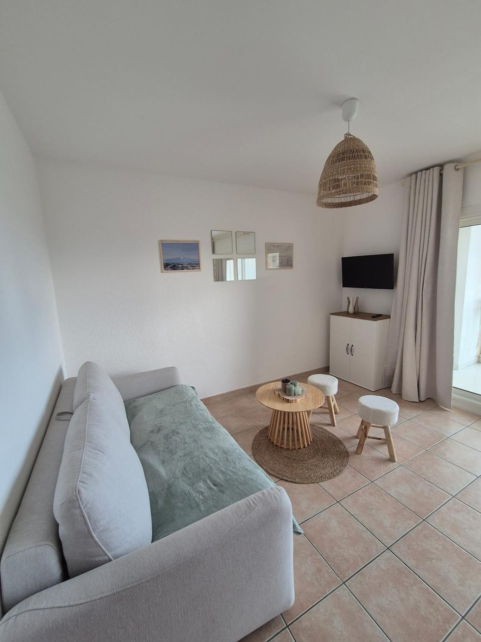 TV and multimedia, Living room
