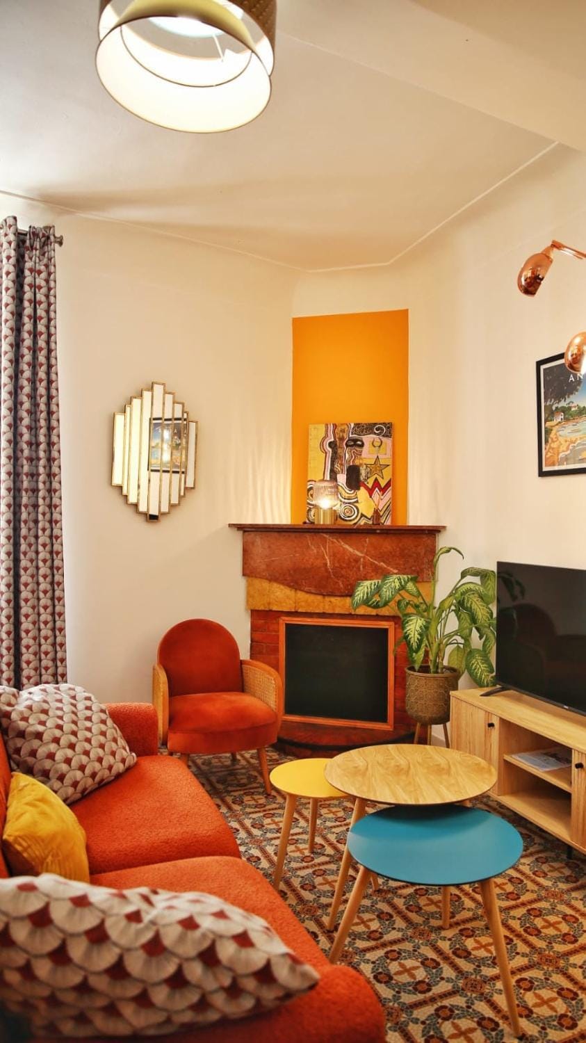 TV and multimedia, Living room