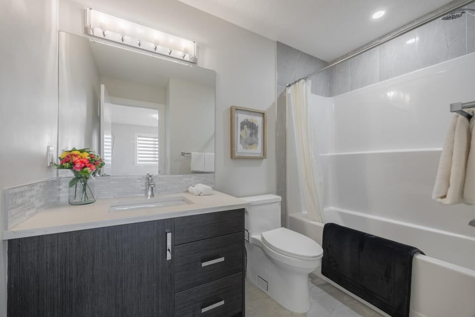 Toilet, Bathroom, Bath, towels
