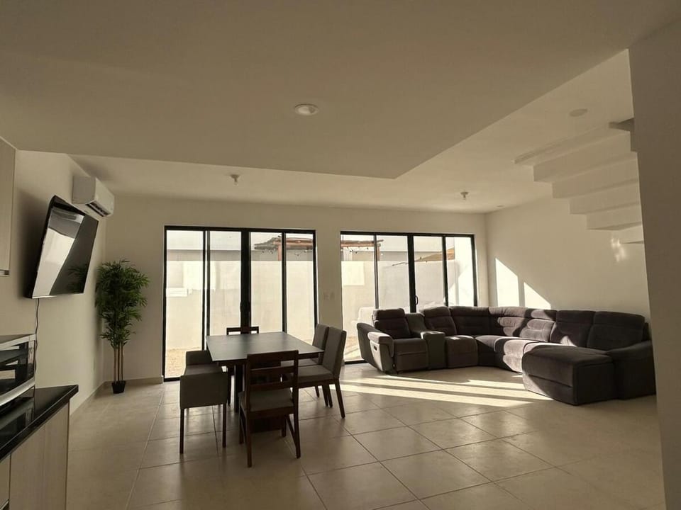 Beautiful house with pool & Gym Apartment in Playa del Carmen