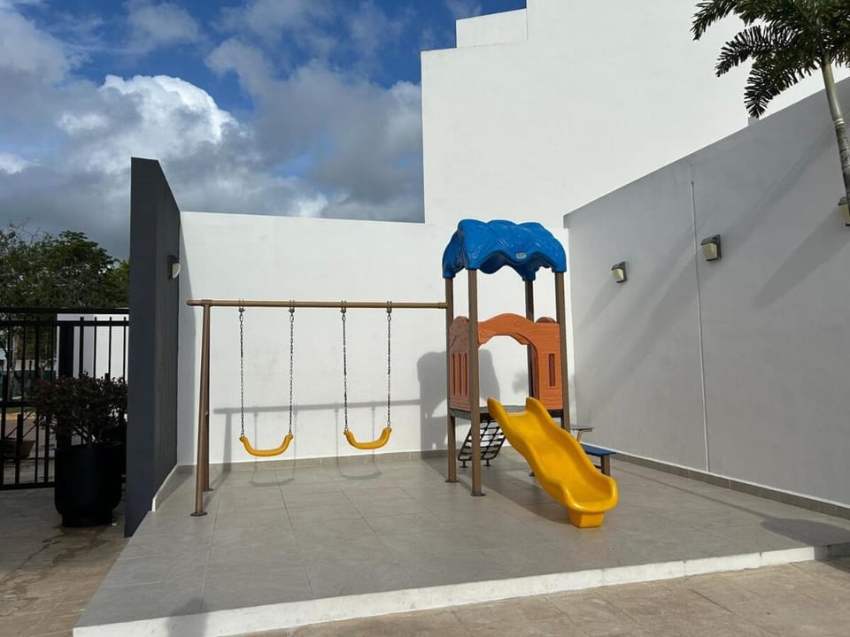 Beautiful house with pool & Gym Apartment in Playa del Carmen