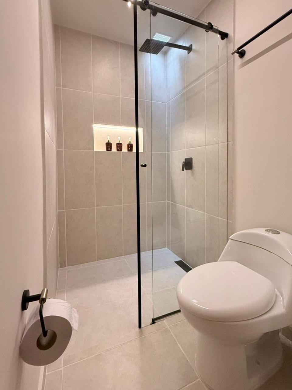 Shower, Bathroom