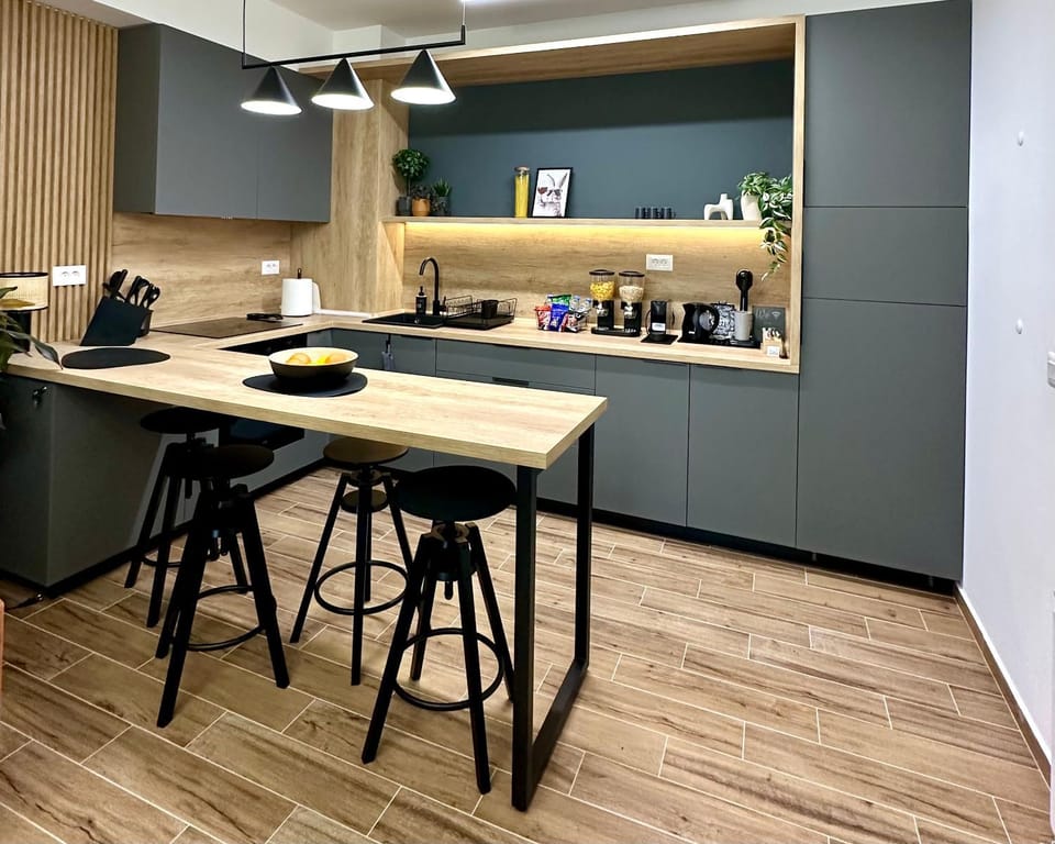 Coffee/tea facilities, Kitchen or kitchenette