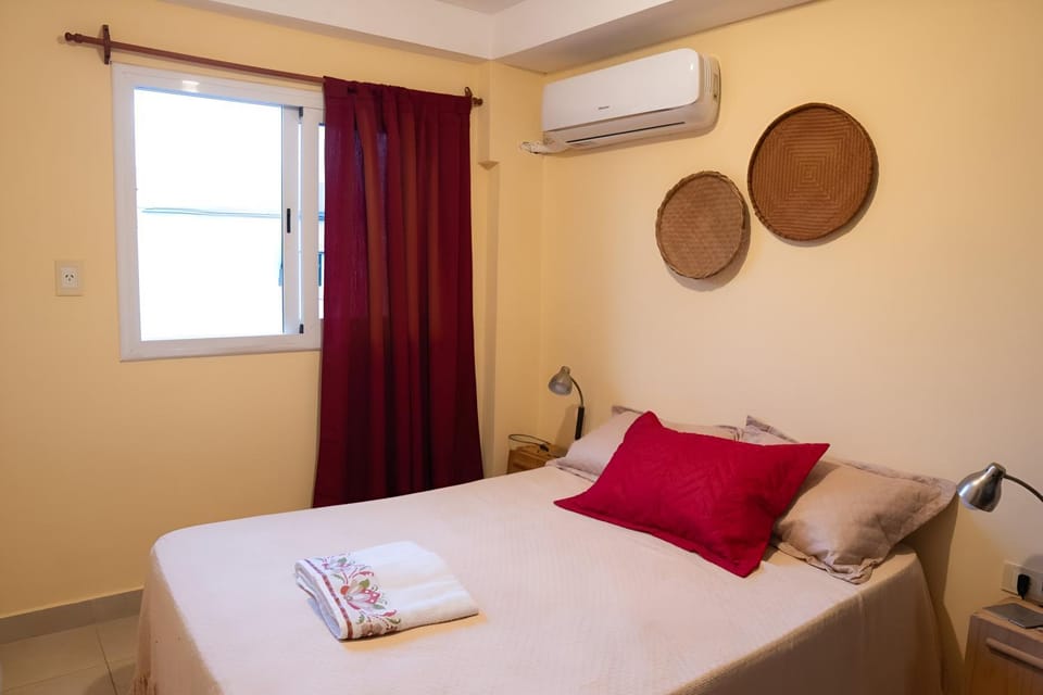 Bed, Photo of the whole room, Bedroom, air conditioner