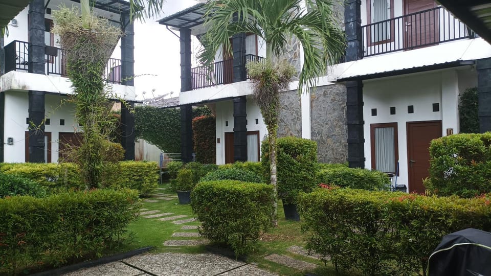 Beruk Angis Guest House & Kost Bed and Breakfast in Indonesia