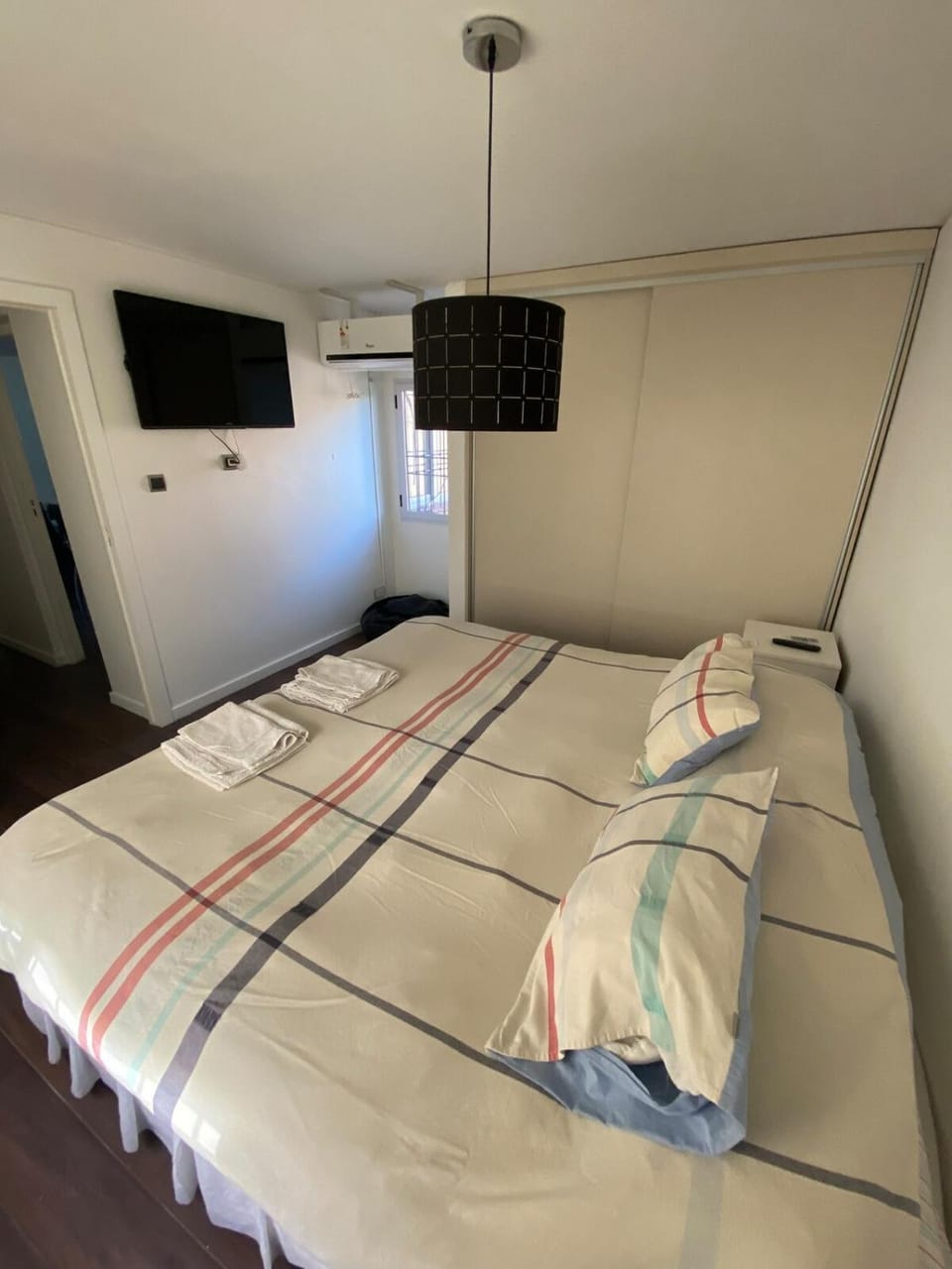 Apartamento moderno y espacioso a pasos de Arístides Apartment in Mendoza