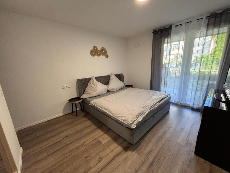 Beautiful 2 bedroom apartment with garden and terrace Apartment in Hesse