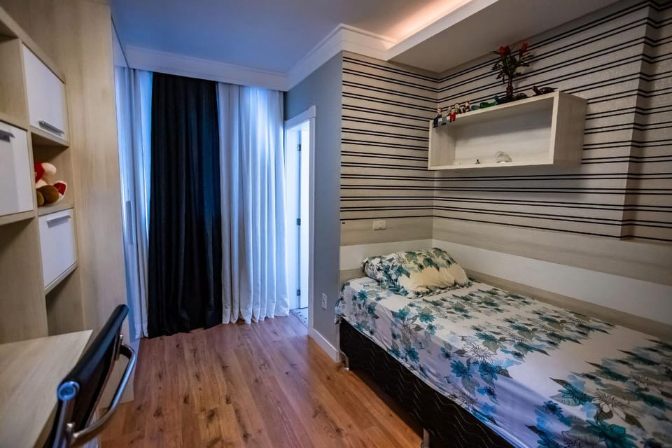 Apt 3 en-suites - Meia Praia Apartment in Itapema
