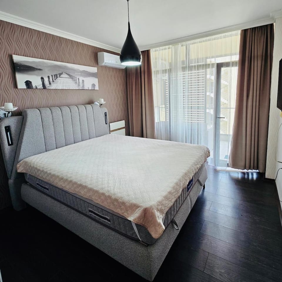 Sea Front View Lux Apartment Dolce Vita 2 Apartment in Burgas Province
