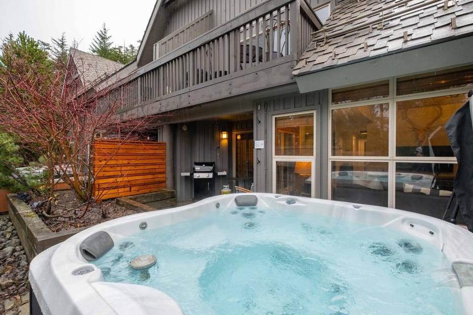 Patio, BBQ facilities, Hot Tub