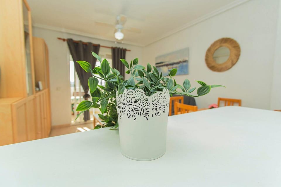 Decorative detail, Dining area