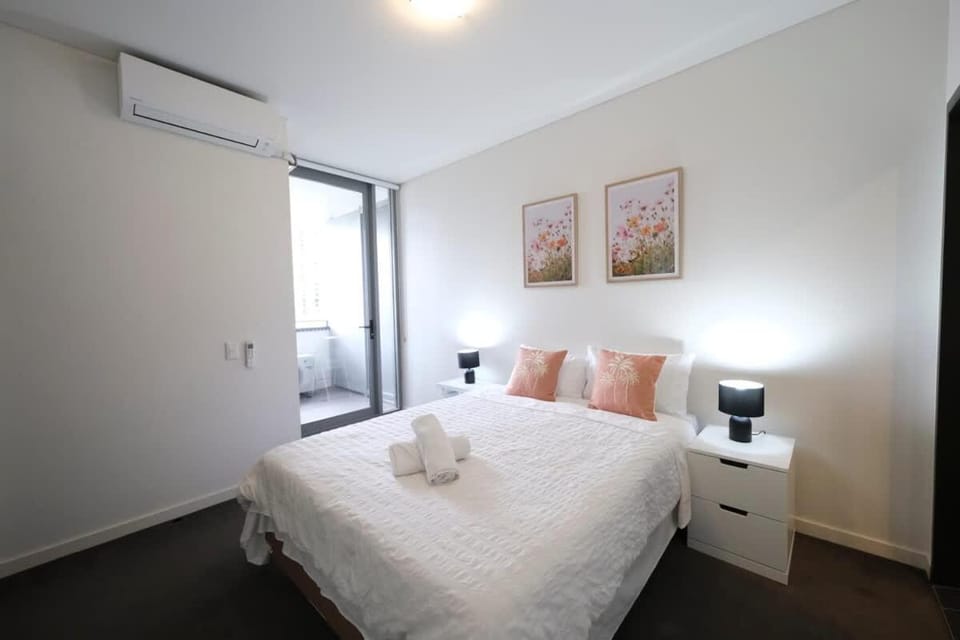 Sydney wentworth point 2bed close SYD Olympic park Apartment in Sydney