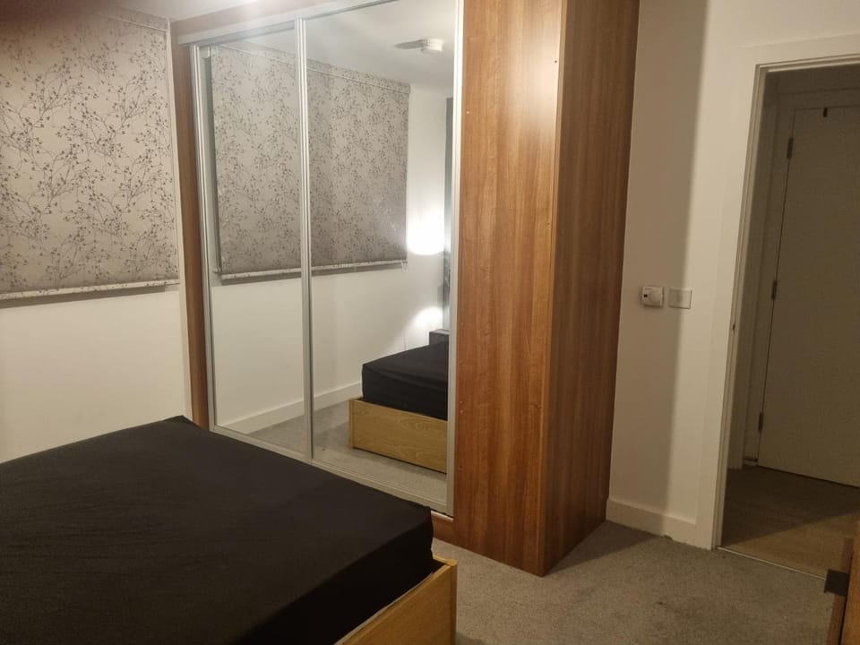Bed, Photo of the whole room, Bedroom, wardrobe
