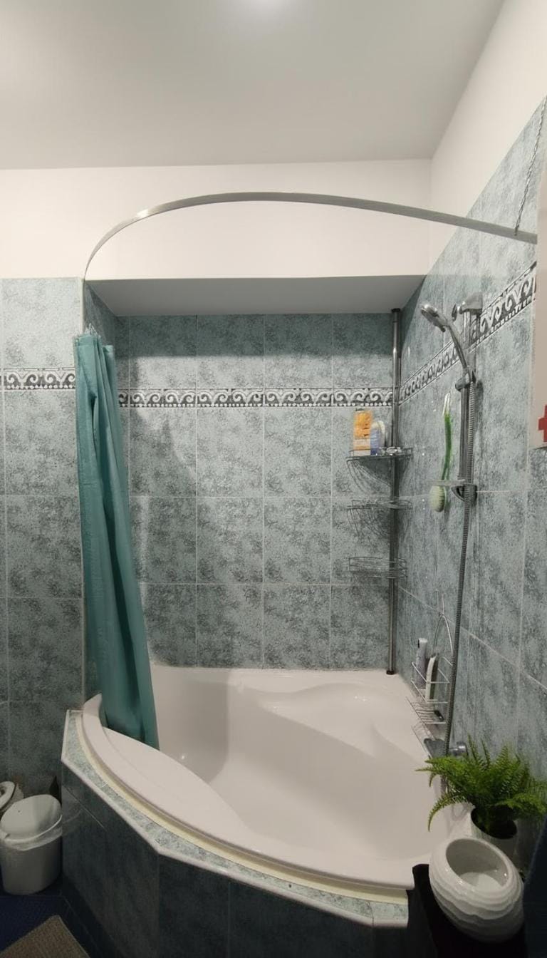 PAG - Chambres dans appartement Niçois en plein centre Vacation rental in Nice