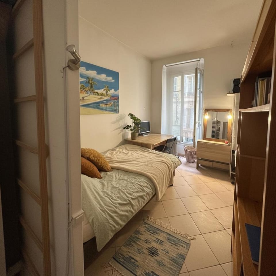 PAG - Chambres dans appartement Niçois en plein centre Vacation rental in Nice