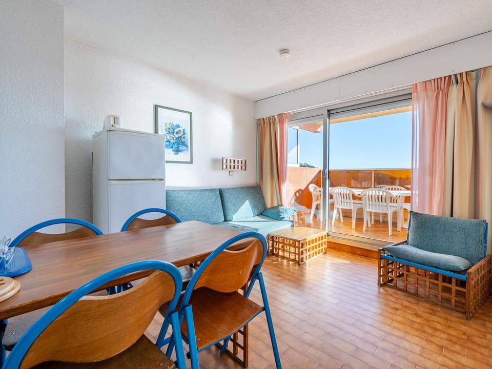 Appartement 2 pièces, 8 pers, Wi-Fi, vue mer depuis terrasse - FR-1-827-7 Apartment in Roquebrune-Cap-Martin