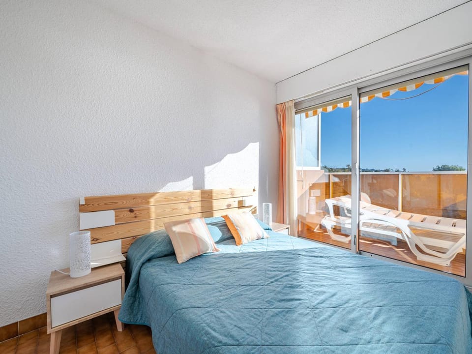 Appartement 6 personnes avec Wi-Fi, vue mer depuis terrasse - FR-1-827-25 Apartment in Roquebrune-Cap-Martin