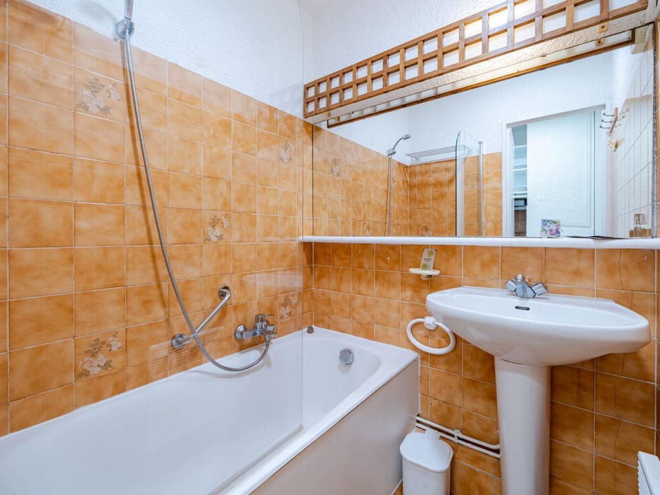 Studio 4 pers. avec Wi-Fi, vue mer - FR-1-827-31 Apartment in Roquebrune-Cap-Martin