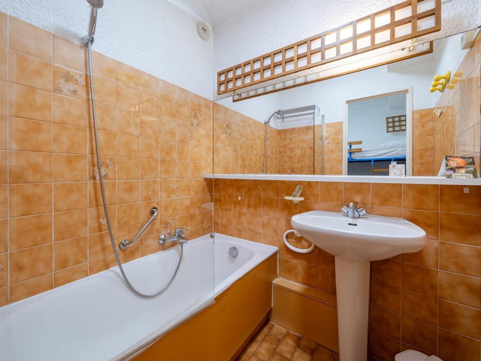 Studio pour 4, vue mer, Wi-Fi inclus - FR-1-827-45 Apartment in Roquebrune-Cap-Martin