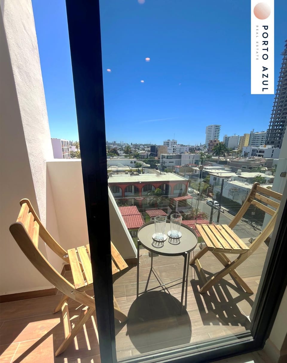 Balcony/Terrace, Balcony/Terrace