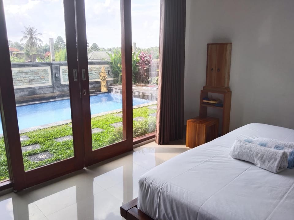 Pool view