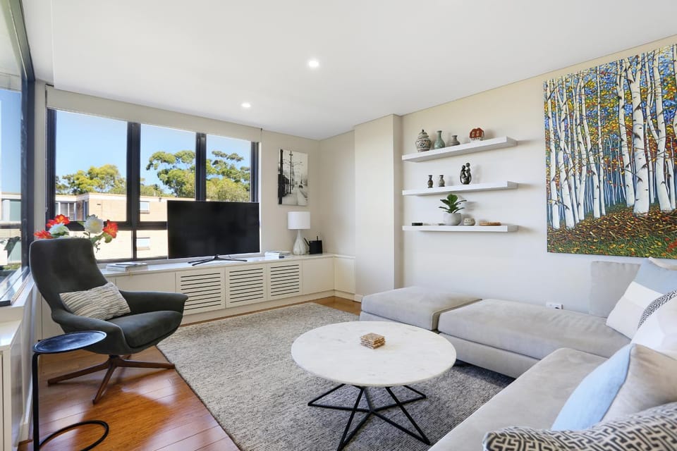 B209S - Waverton Skyline Vista Apartment in Sydney