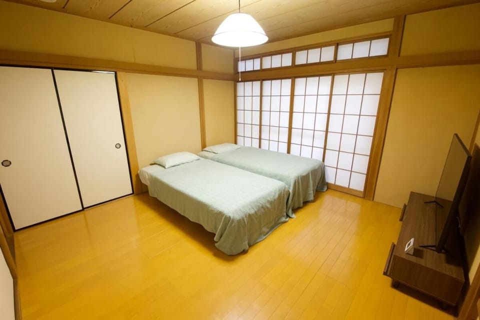 日高 里山の一軒家貸切 自然に囲まれたのどかなエリア 最大6名無料駐車場 Apartment in Saitama Prefecture