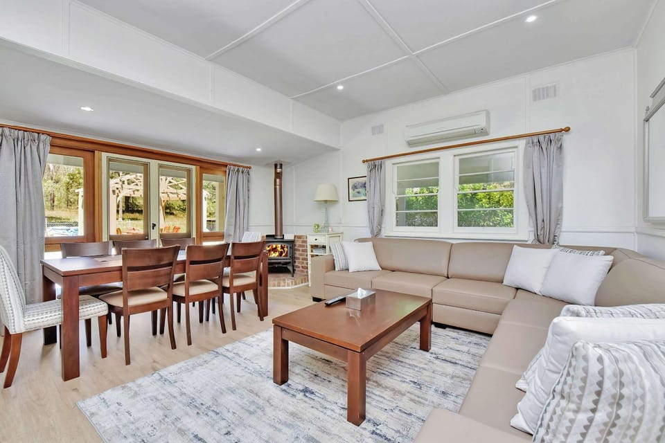 Brokenback Vineyard Cottage House in New South Wales