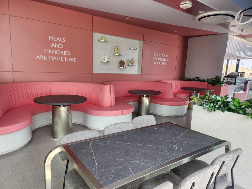 Restaurant/places to eat