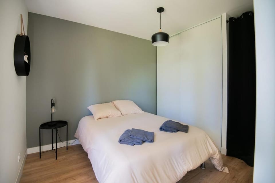 36 m2 2-room apartment, parking, fiber internet, near metro, Literie Bultex Apartment in Toulouse
