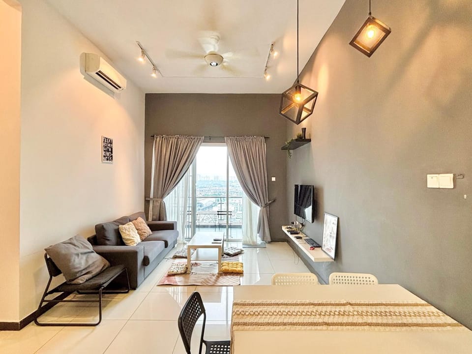 Puchong Skypod 9pax Near Sunway Apartment in Subang Jaya