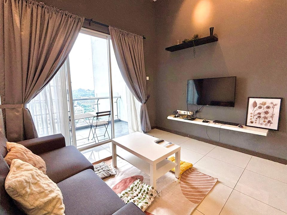 Puchong Skypod 9pax Near Sunway Apartment in Subang Jaya