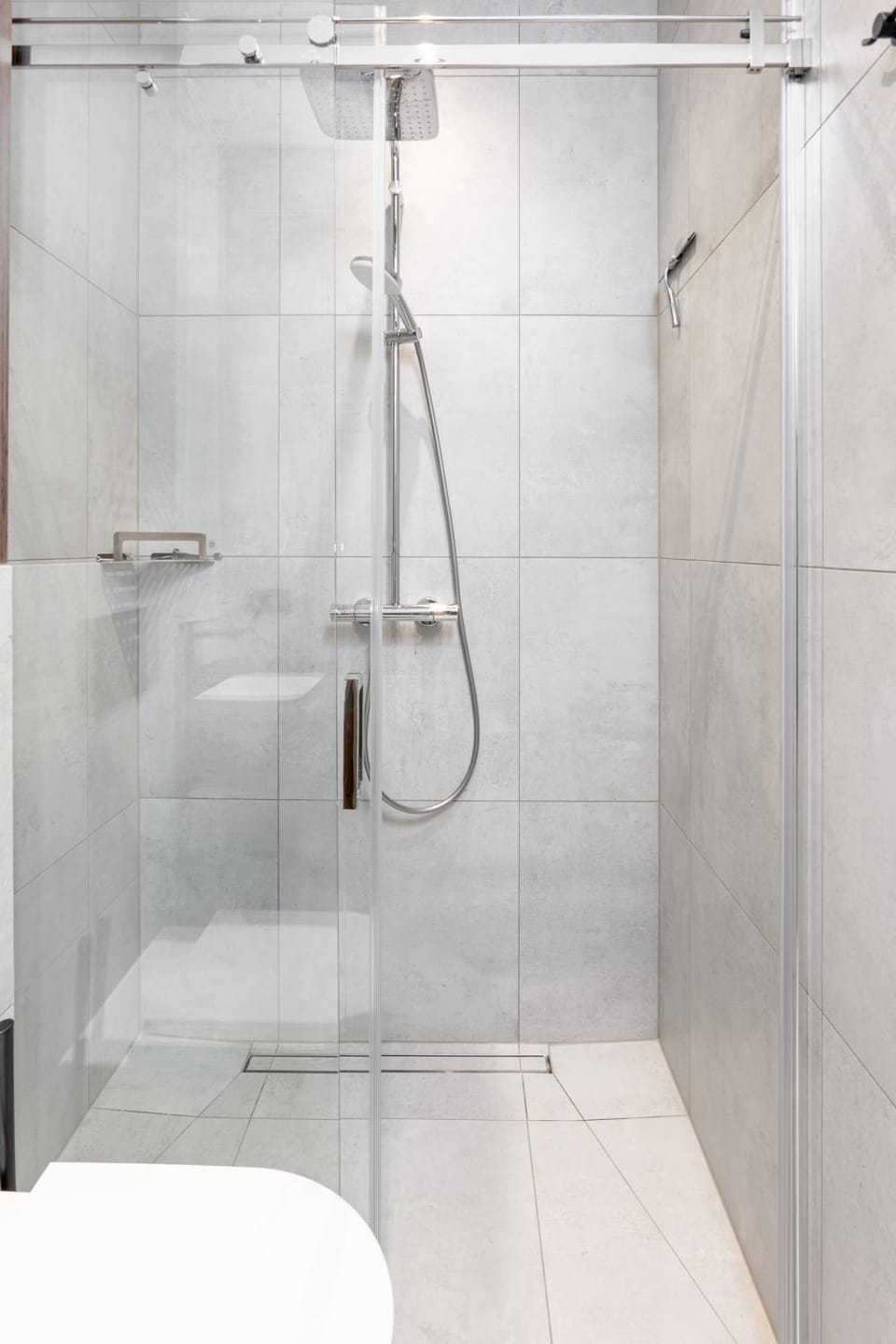 Fresh & Functional I Pool I ᴄᴏʜᴏsᴛ Apartment in Palanga