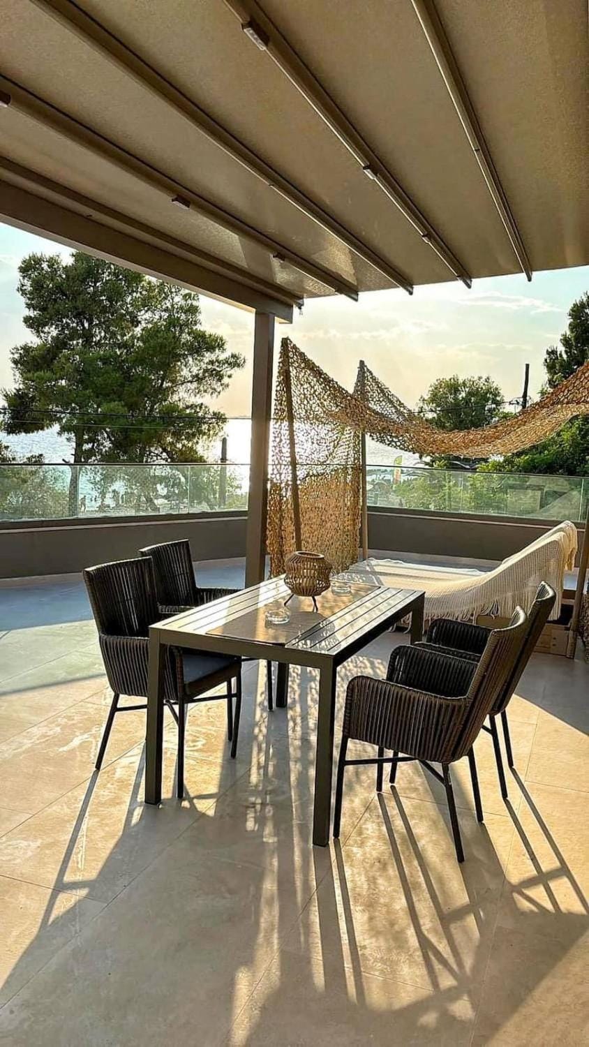 Patio, View (from property/room), Balcony/Terrace, Dining area