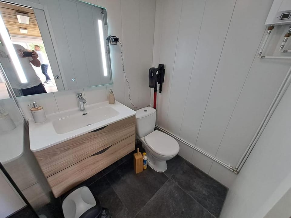 Eco lodge, vue exceptionnelle! House in Normandy