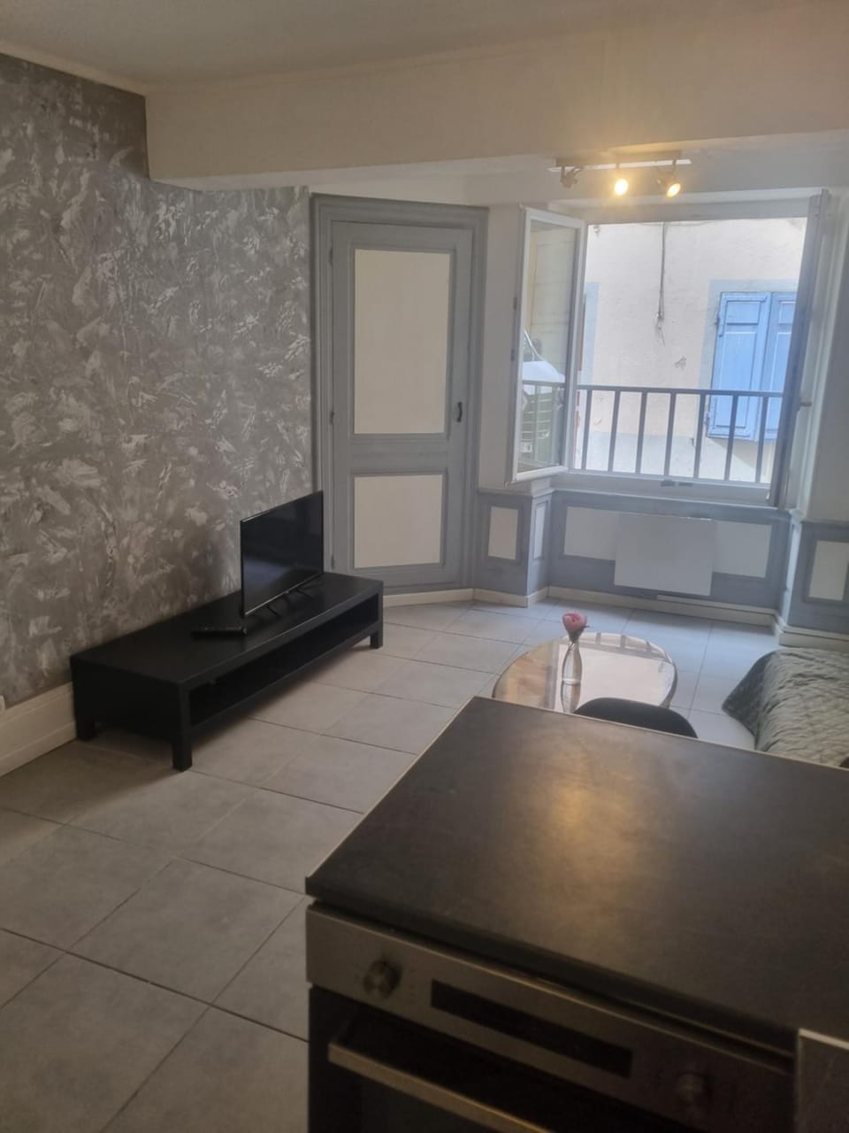Studio équipé hyper centre Apartment in Valence