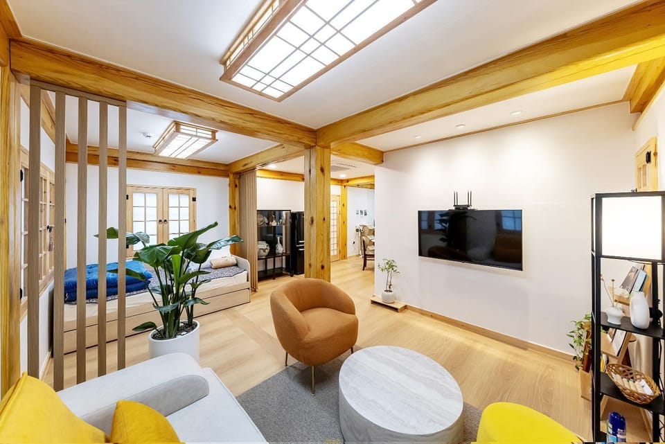 TV and multimedia, Living room