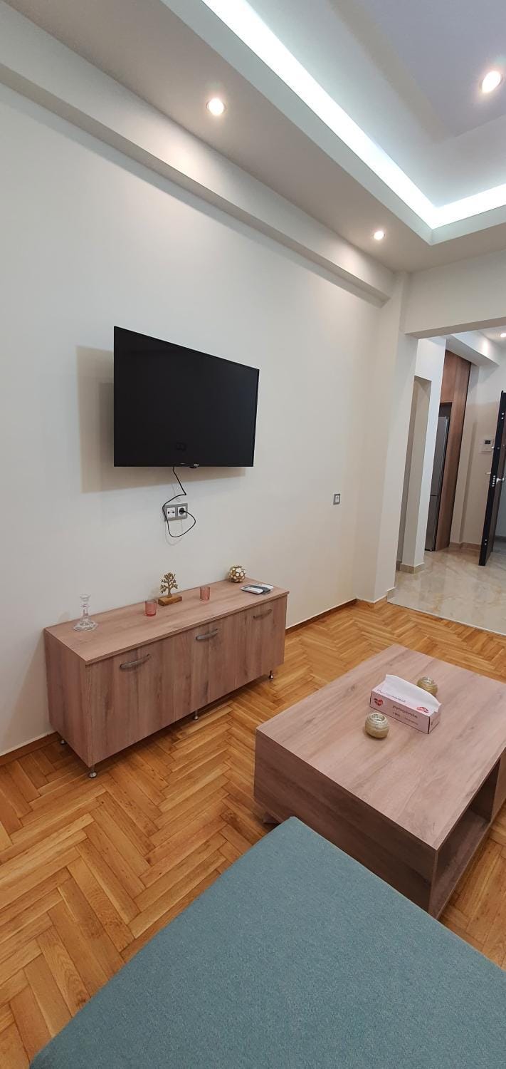 Communal lounge/ TV room, TV and multimedia