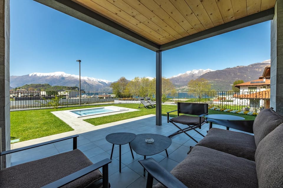 Patio, Garden, Hot Tub