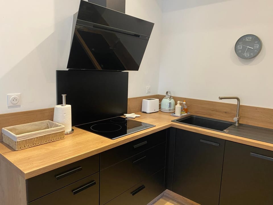 Kitchen or kitchenette, stove