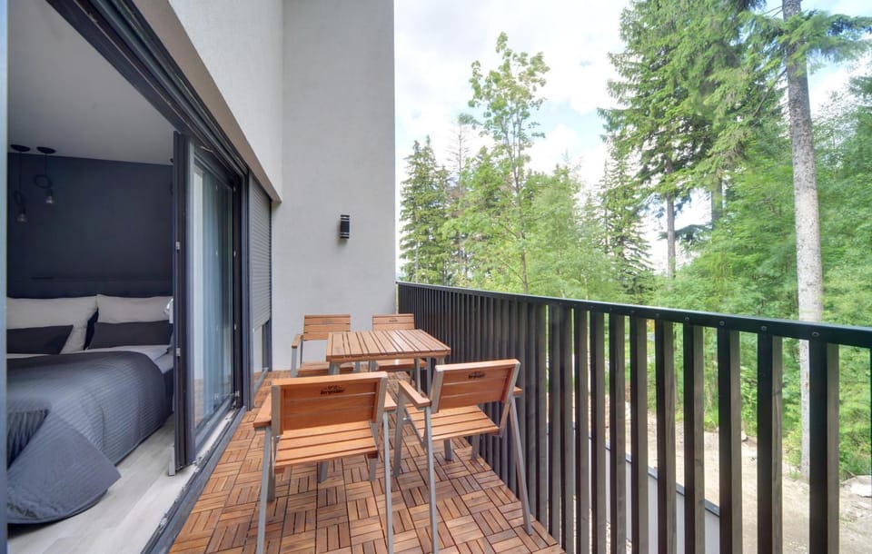 Day, Balcony/Terrace, Seating area