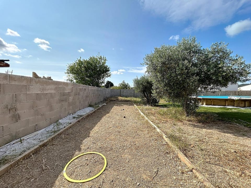 Garden, Entertainment