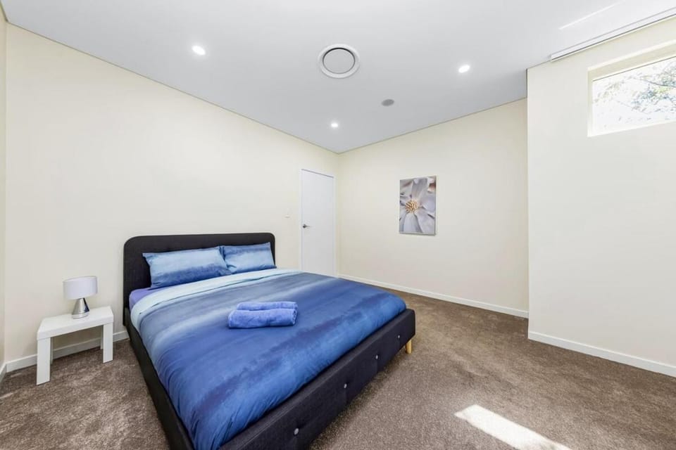 Botany 3Br near Airport Bay City with parking Apartment in Mascot