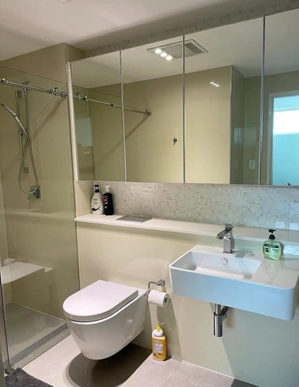 Botany 3Br near Airport Bay City with parking Apartment in Mascot