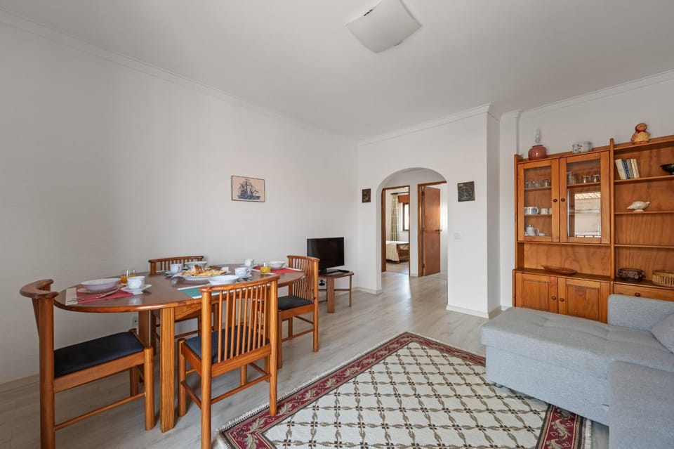 BmyGuest - Sesimbra Central Apartment Apartment in Sesimbra
