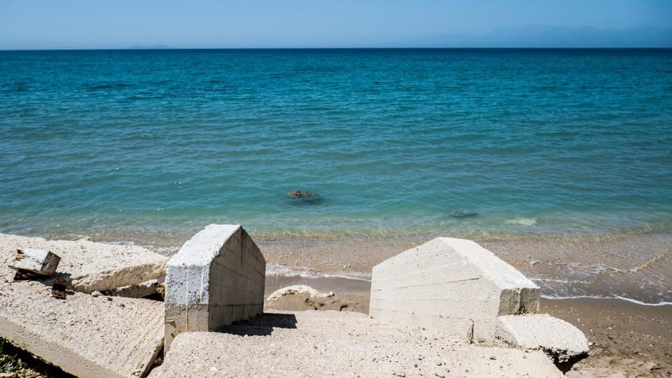 Nearby landmark, Day, Natural landscape, Beach, Sea view
